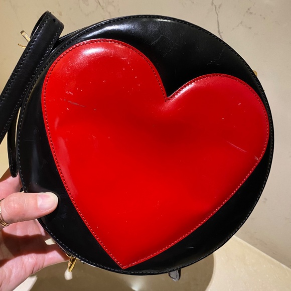 MOSCHINO Redwall Black Leather Red Heart Circle Round Shoulder Bag Vintage Rare - Picture 4 of 16